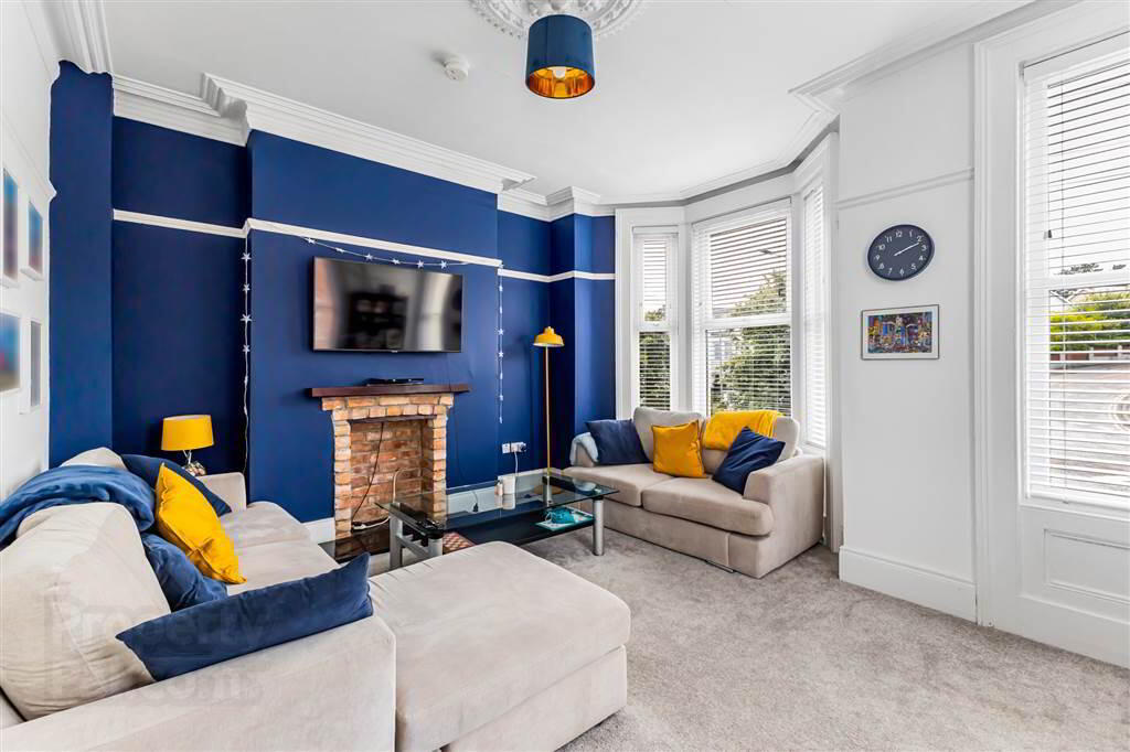 108 Dufferin Avenue 12 of 28