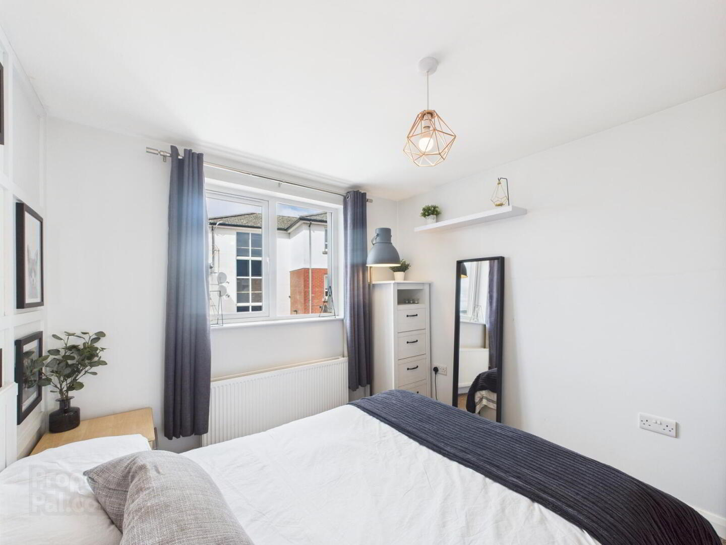 10 Pims Avenue 11 of 17