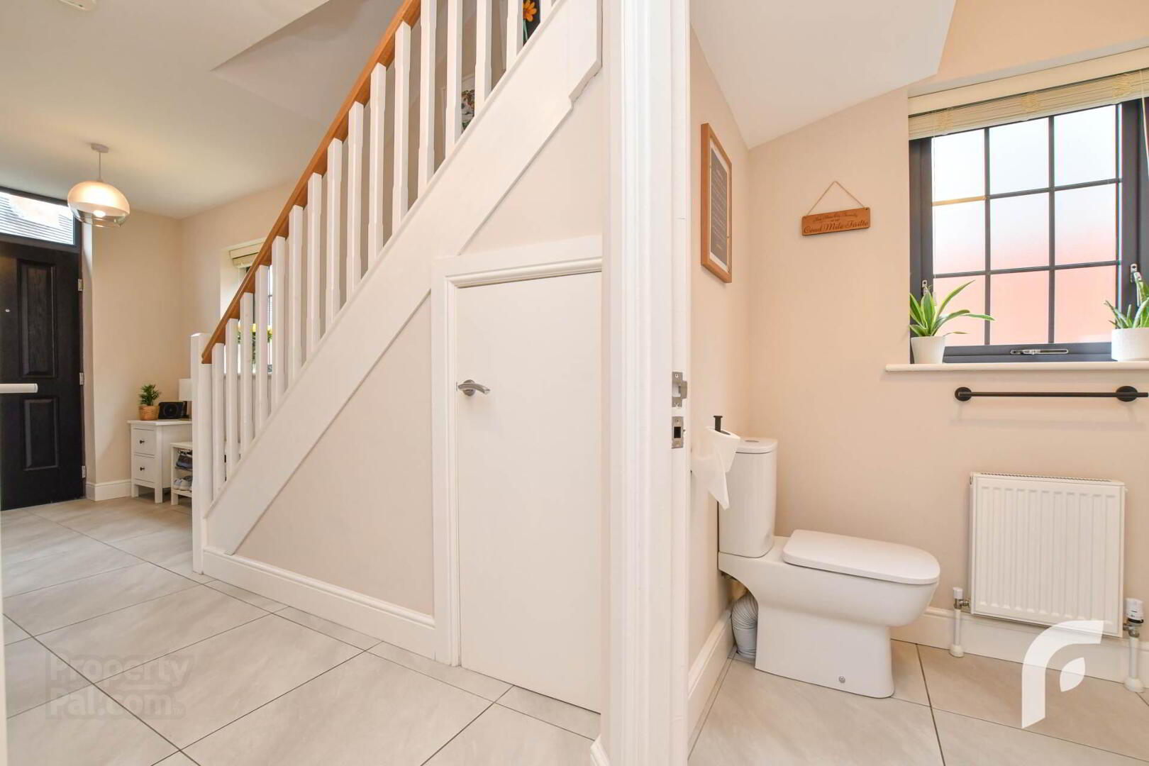 9 Oakfield Park 12 of 43