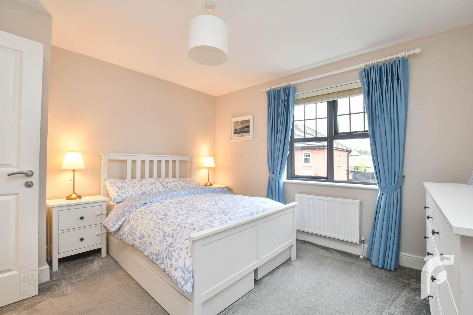 9 Oakfield Park 24 of 43