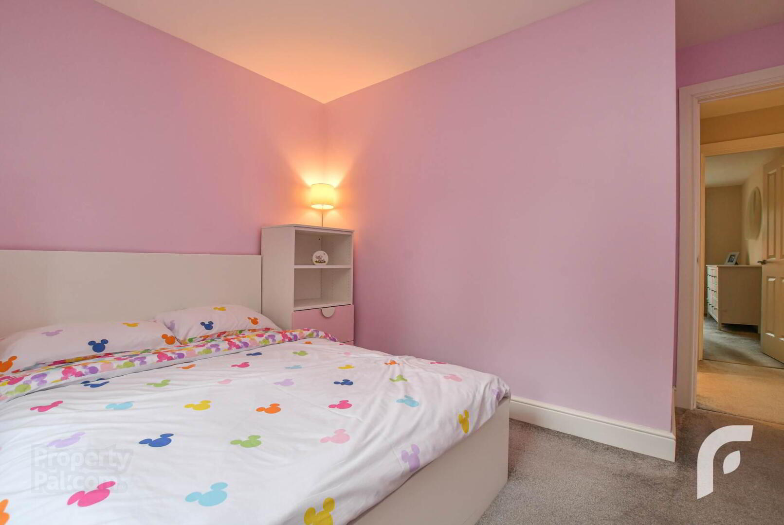 9 Oakfield Park 30 of 43