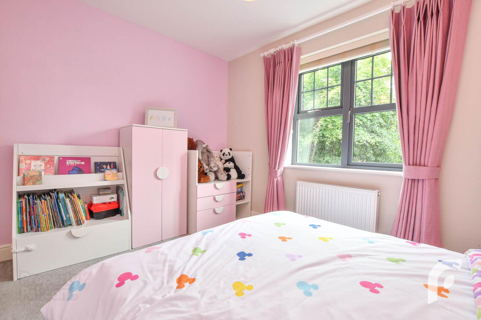 9 Oakfield Park 29 of 43