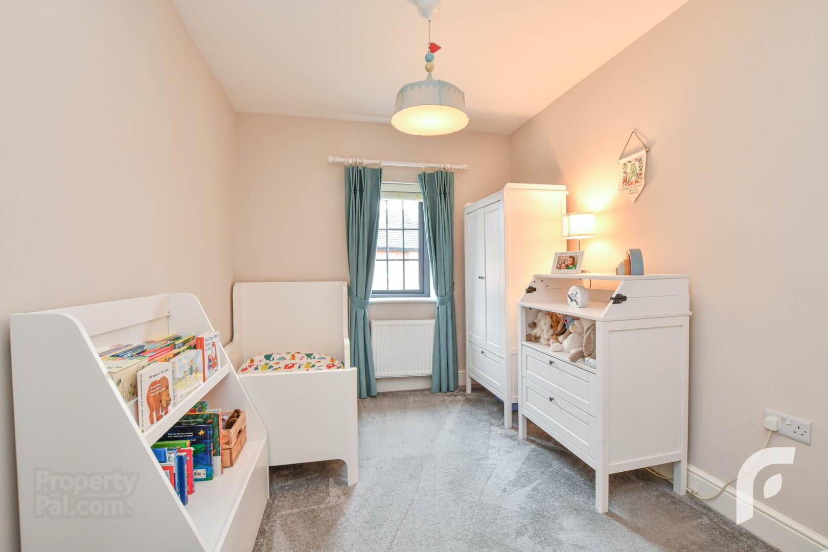 9 Oakfield Park 31 of 43