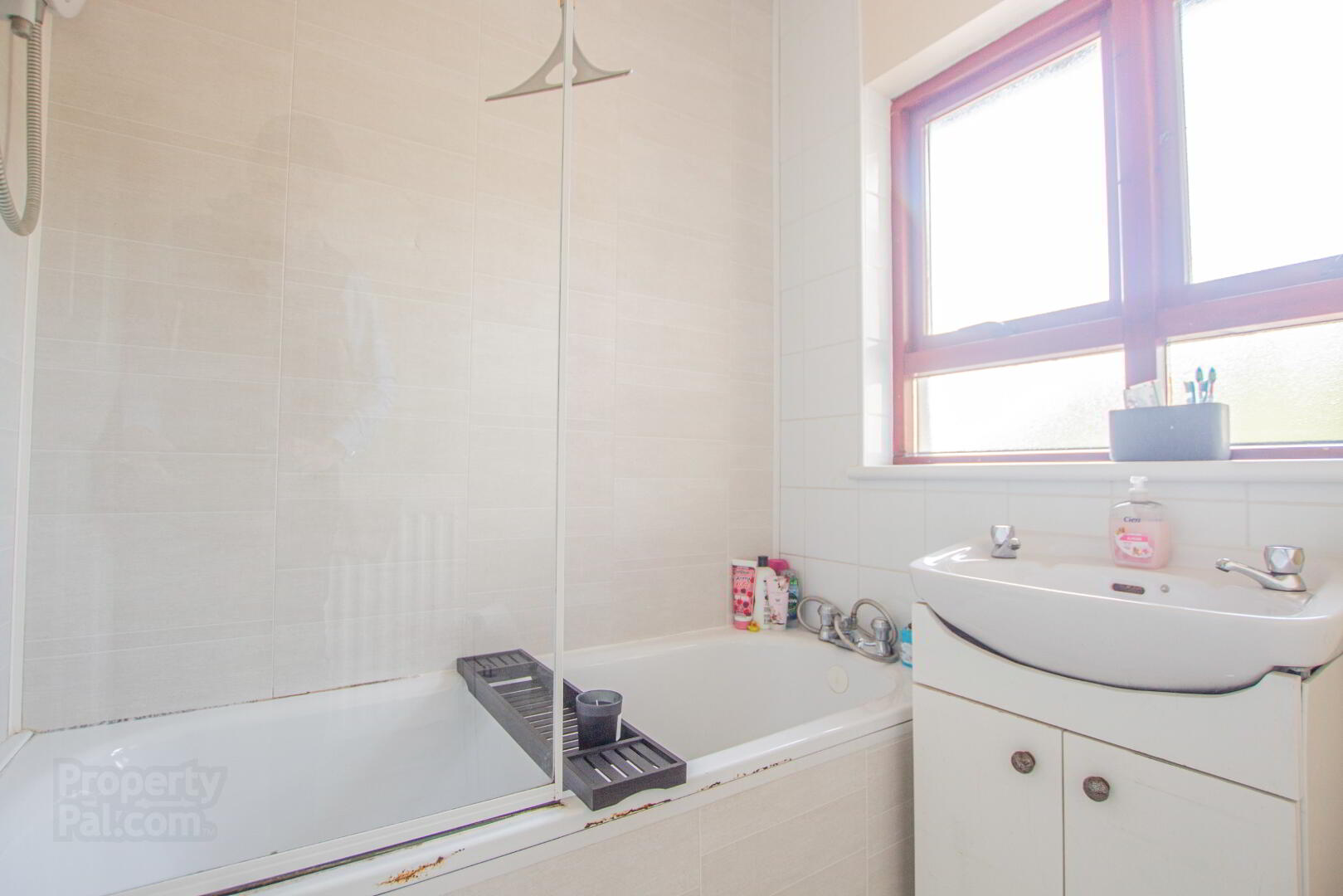 18 Parker Avenue 8 of 10