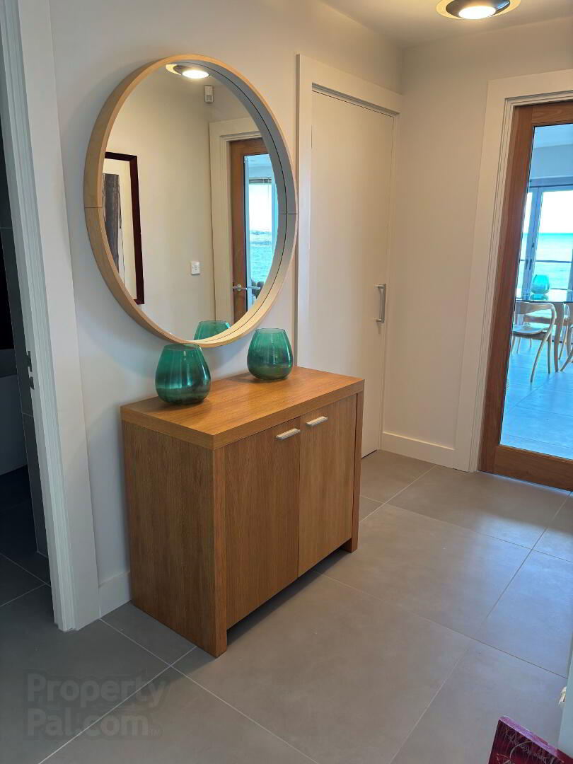 Ecosse, 2 Kinora Terrace 8 of 14