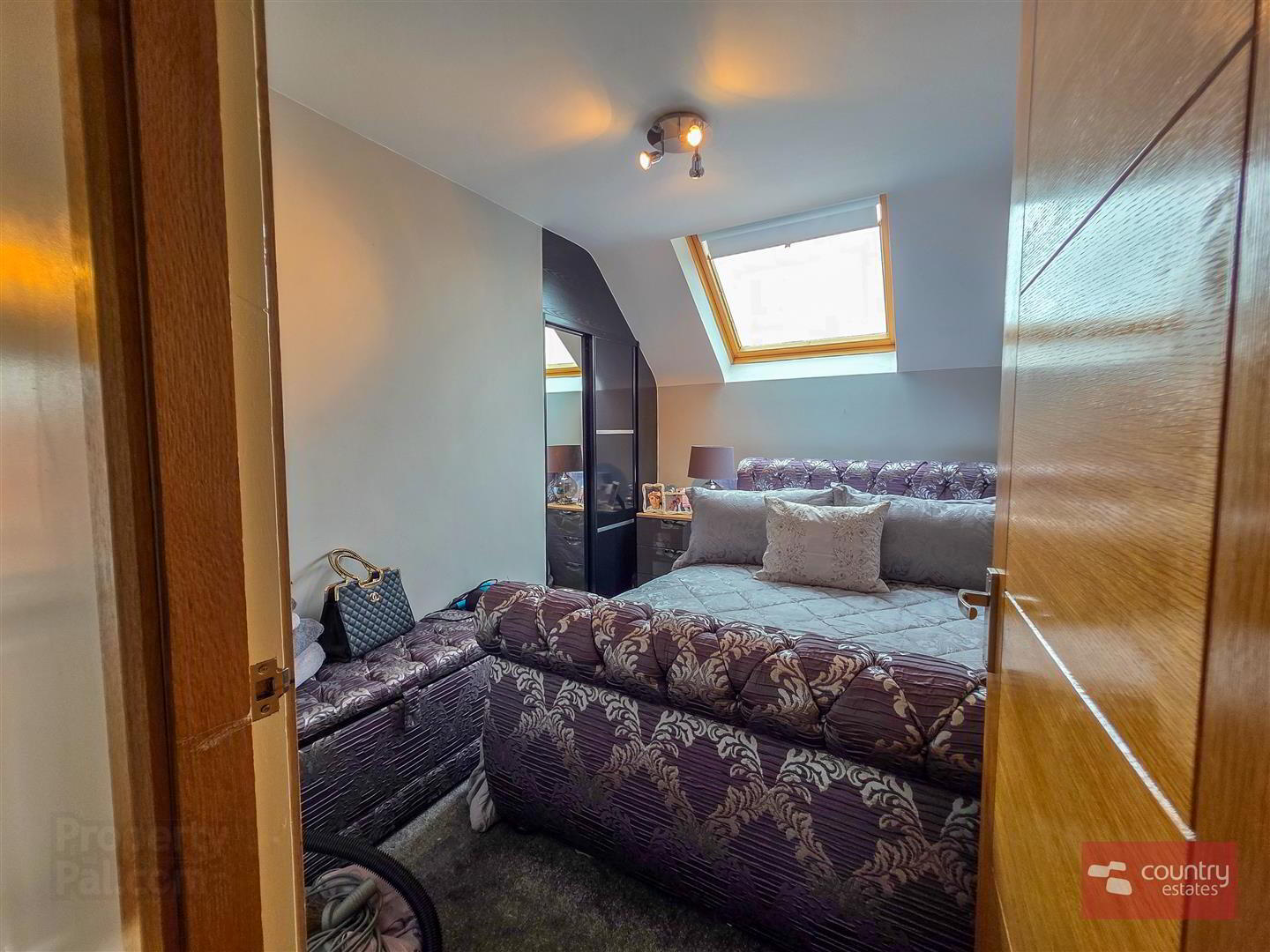 17 Aylesbury Road 24 of 34