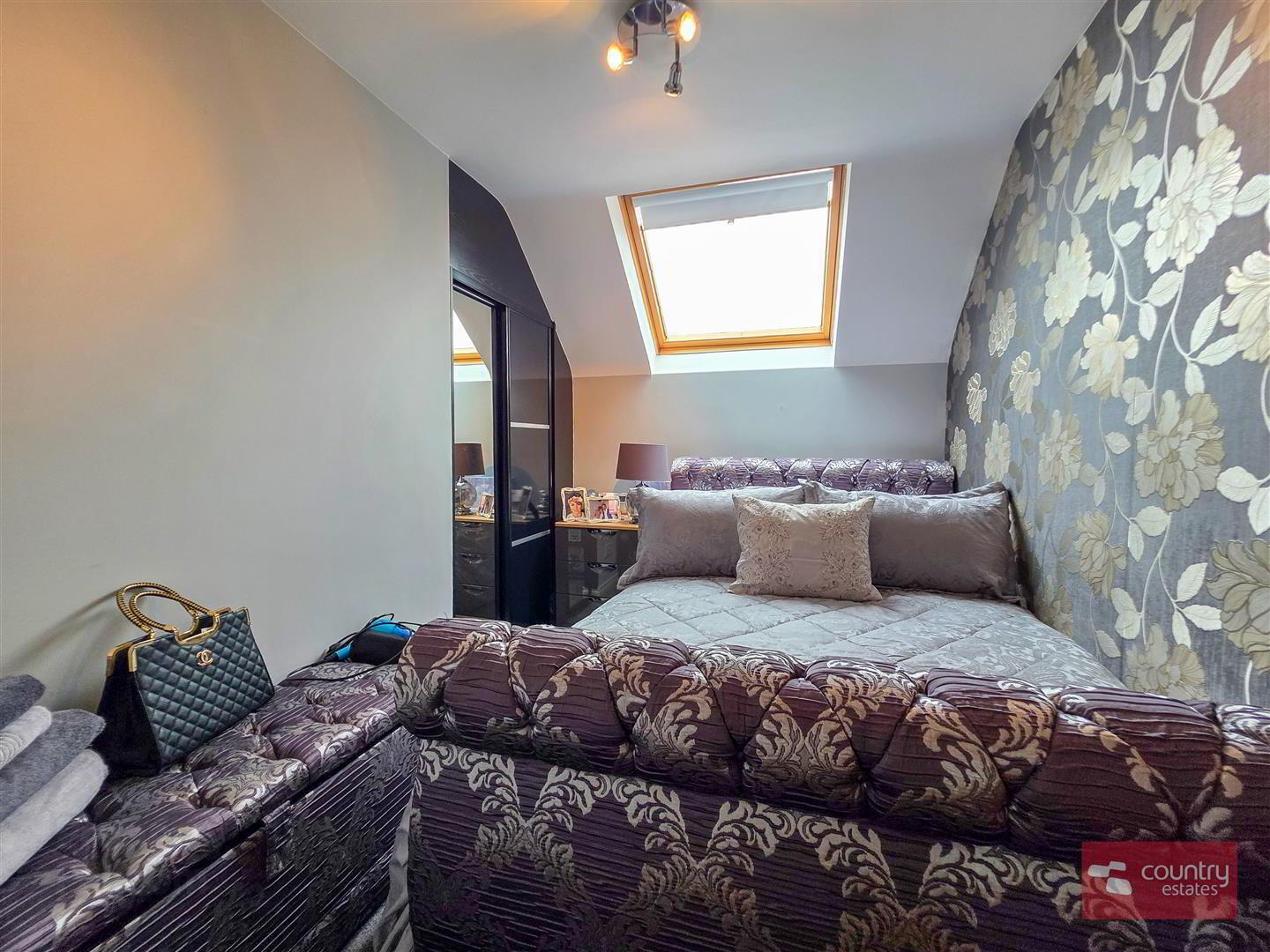 17 Aylesbury Road 25 of 34