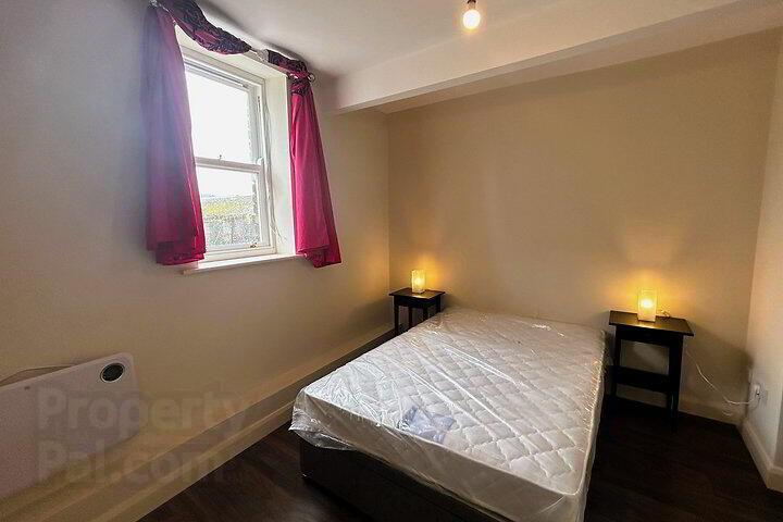 40a Saint Laurence Street 9 of 10