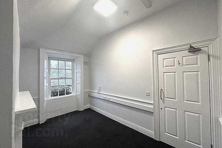 Suite, 8 Enterprise House 6 of 6