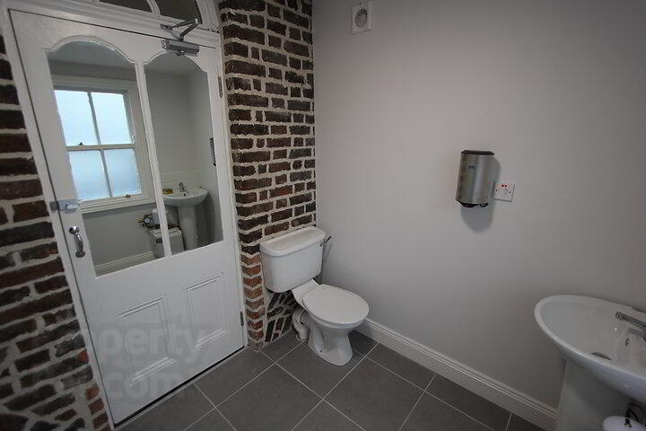 Suite, 8 Enterprise House 5 of 6