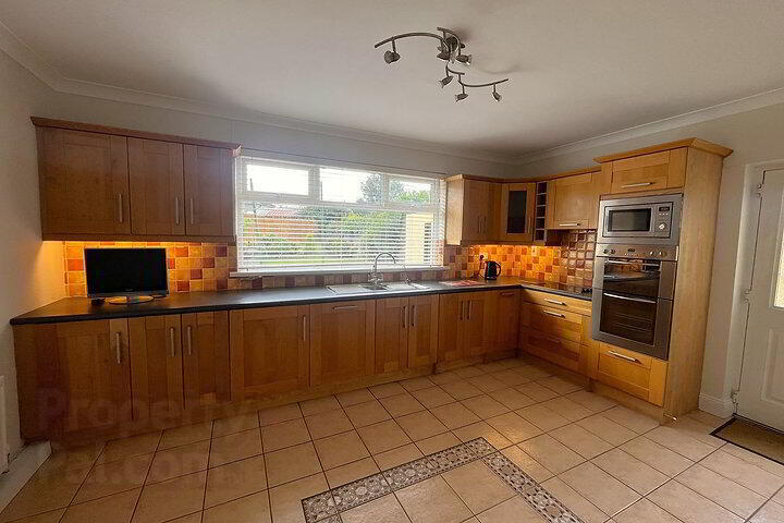 23 Sean Moran Terrace 6 of 12