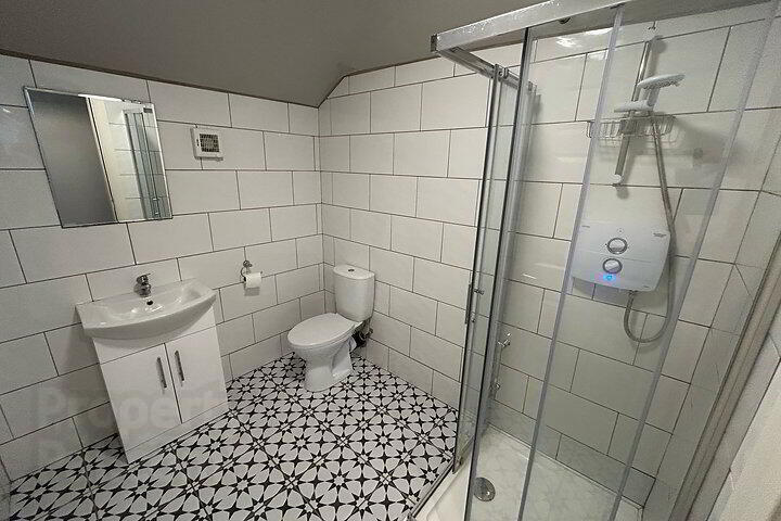 Apartment 2 38 Peter Street 9 of 9