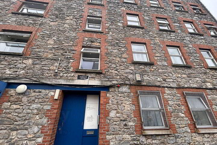 Jameson House, Bachelor's Lane 1 of 8