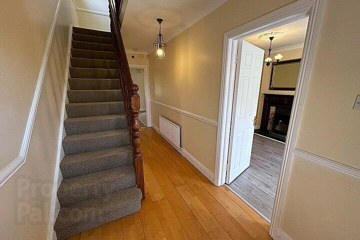 52 Eden Court 4 of 18