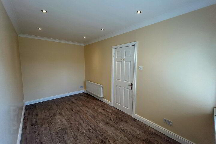 52 Eden Court 5 of 18