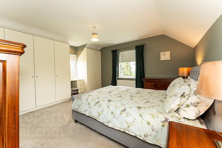 Meadow View House 18 of 37