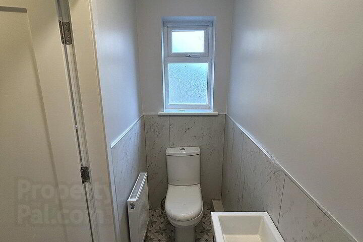Flat 2 Riverside House, Main Street 8 of 10