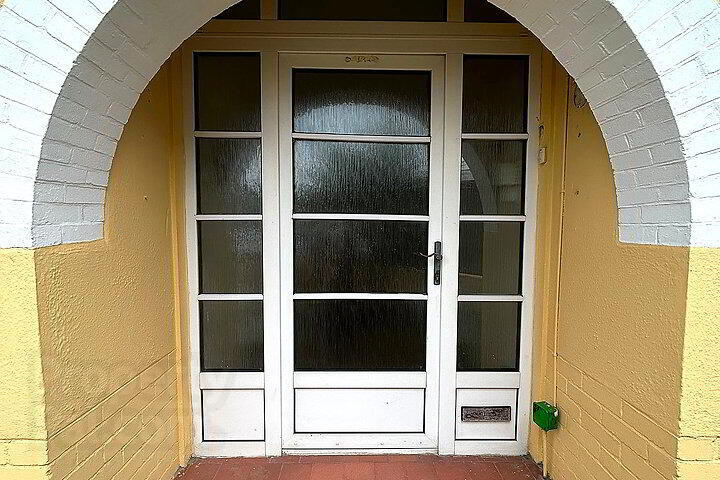 property description image