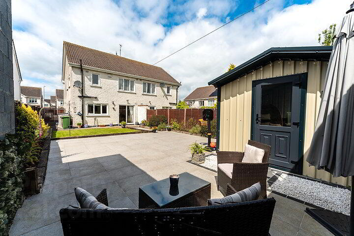 3 Rivervale Grove 14 of 20