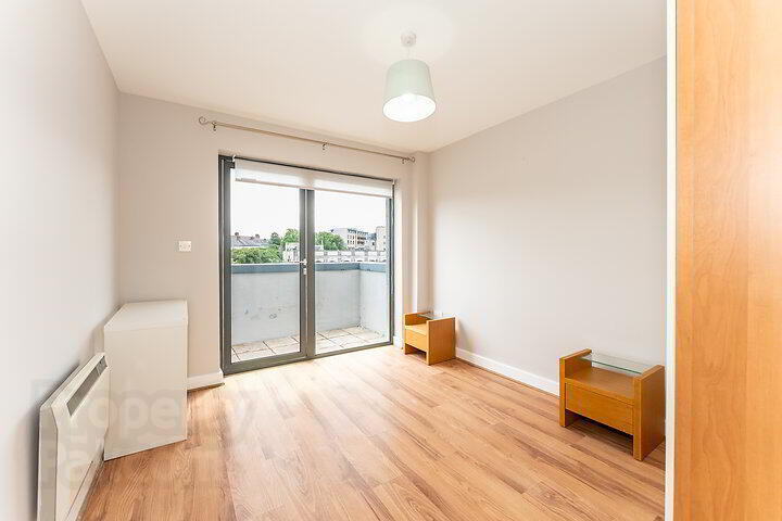 5 Landy's Court 14 of 18