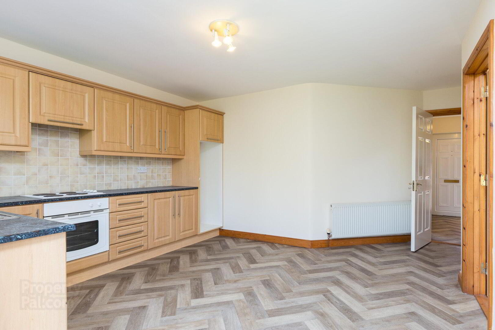 15 Quinagh Green 10 of 24