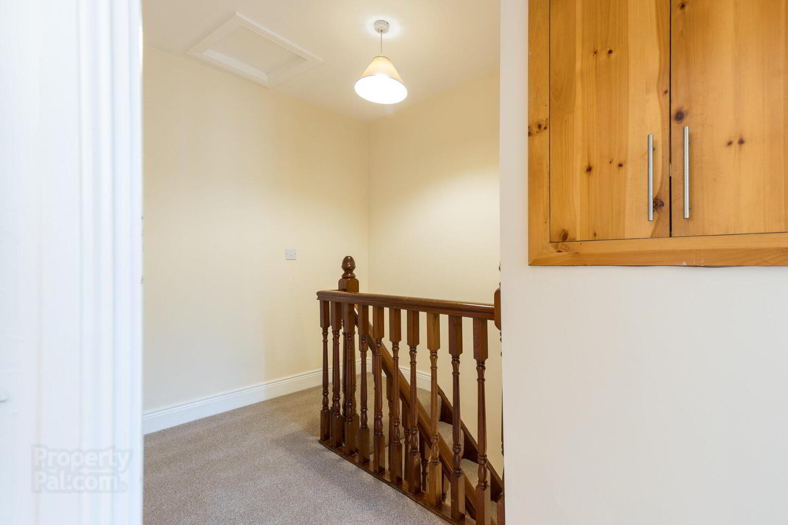 18 Castle Gate 17 of 27