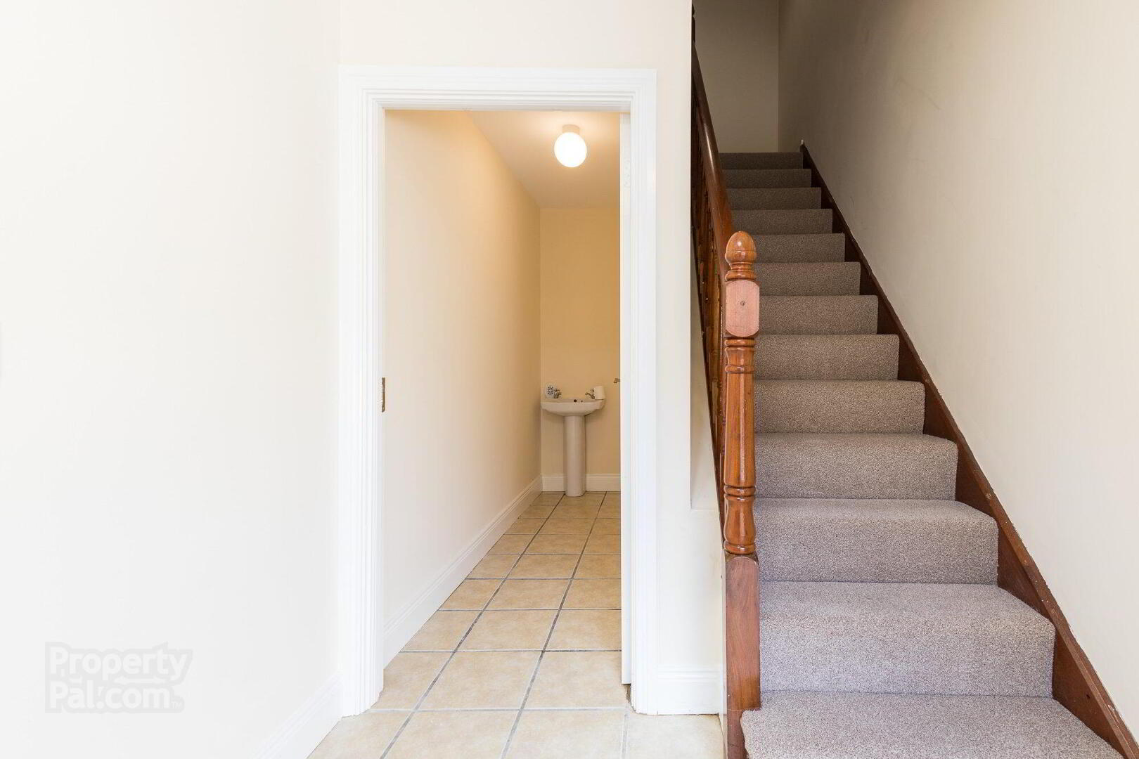 18 Castle Gate 7 of 27