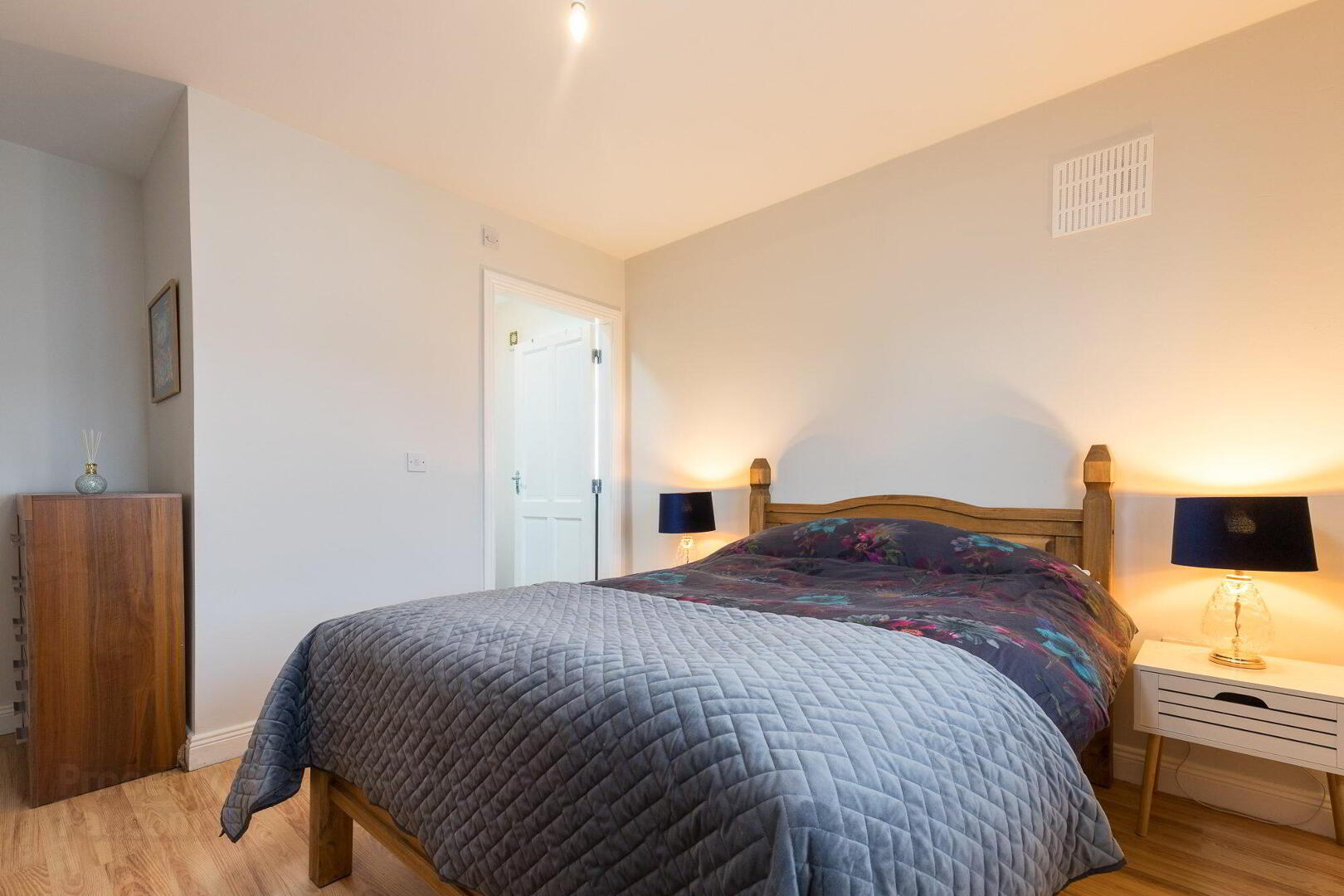 19 Springhill Court 17 of 26