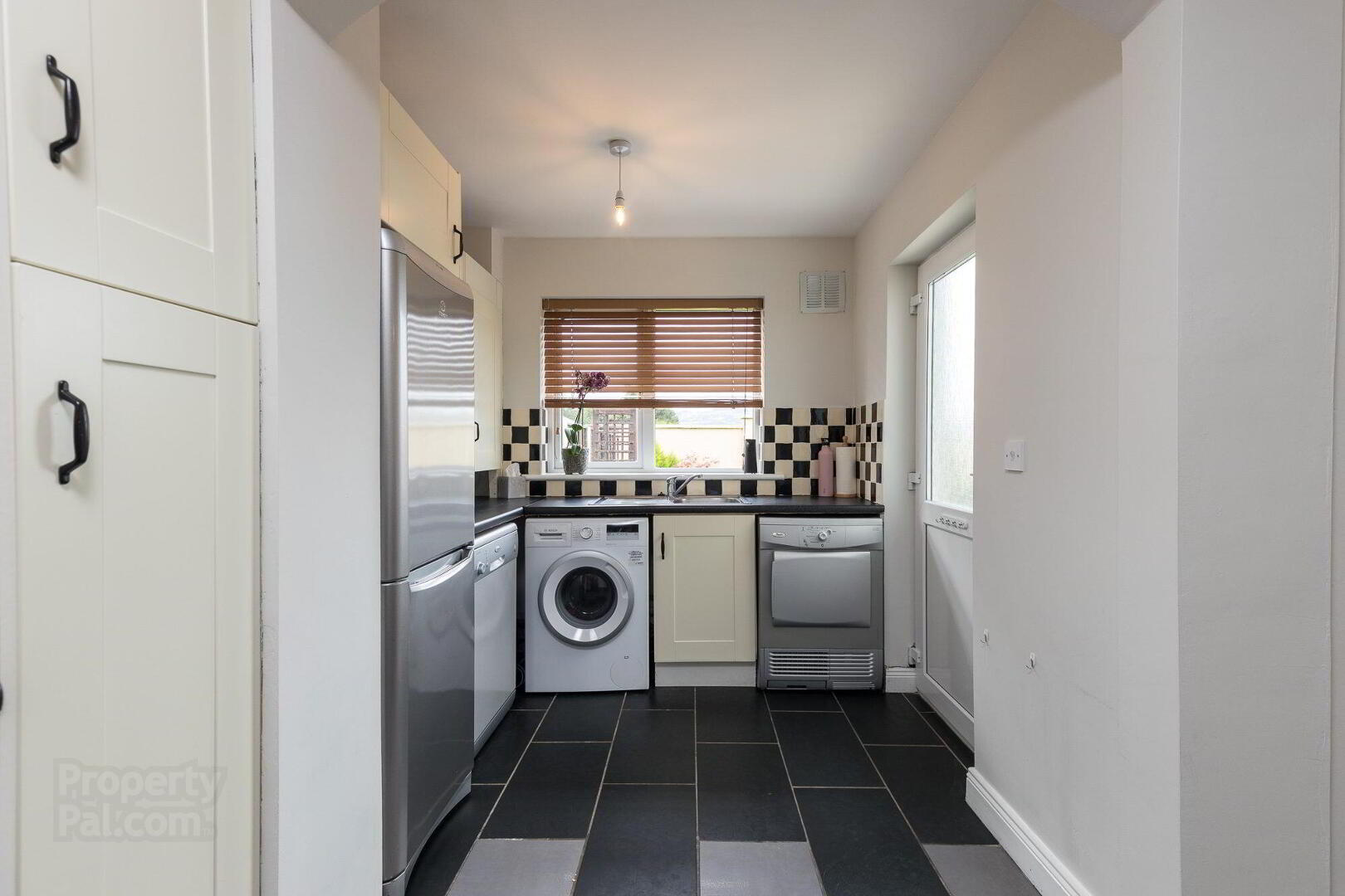 19 Springhill Court 12 of 26