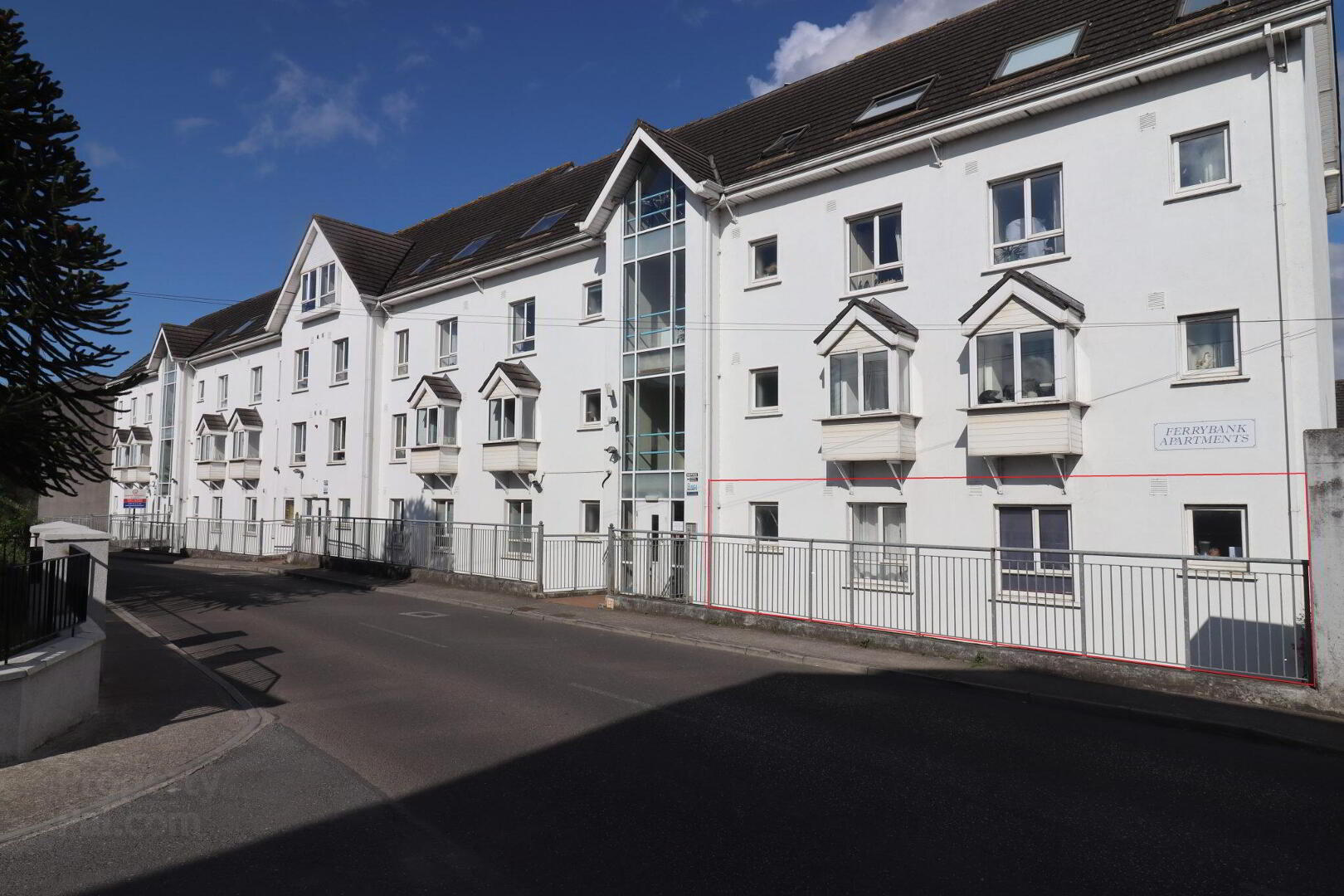 31 Ferrybank 1 of 16