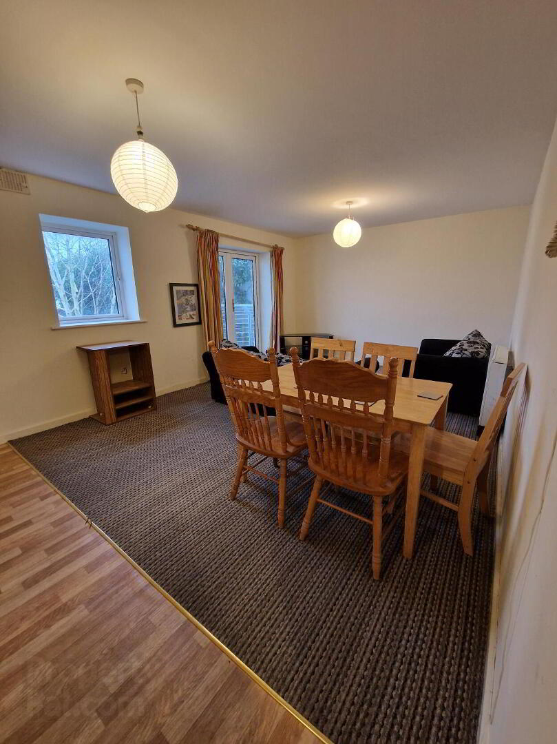 31 Ferrybank 10 of 16