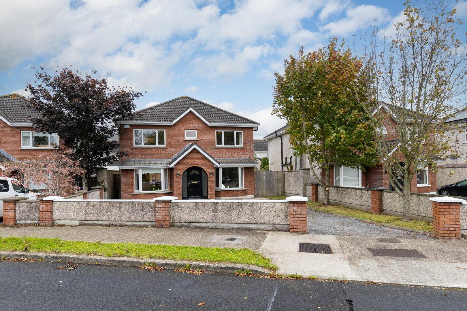 4 Rochfort Manor 1 of 29