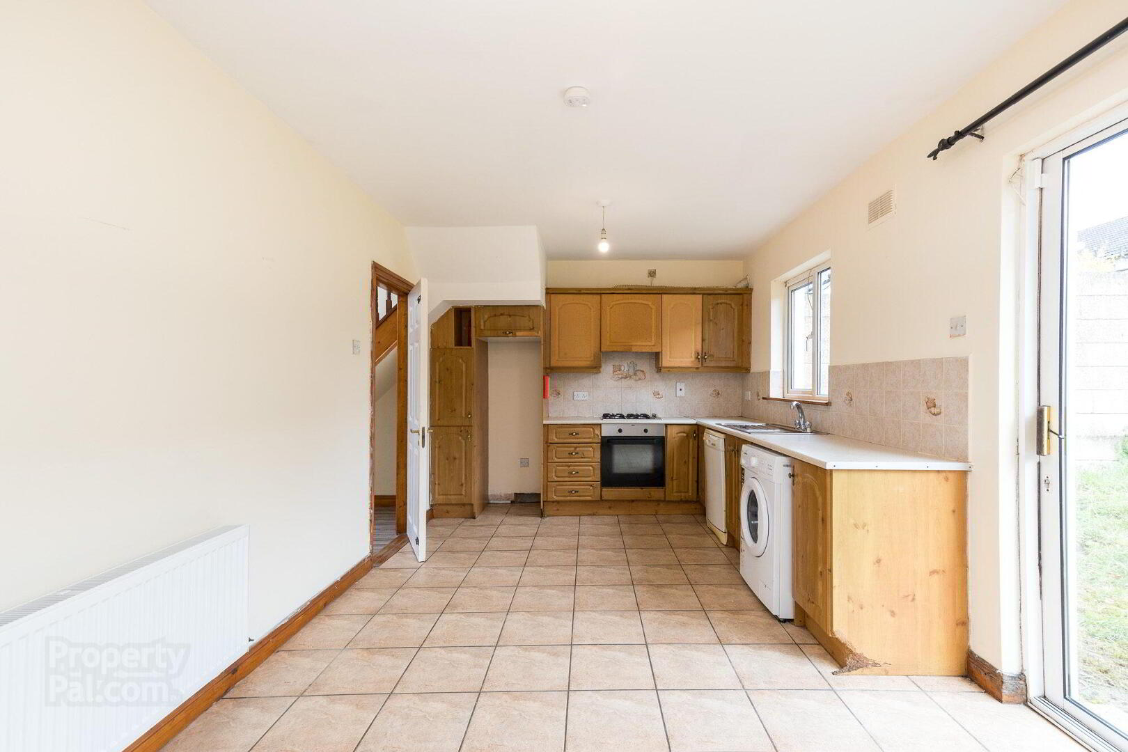 64 Burrin Manor 8 of 21