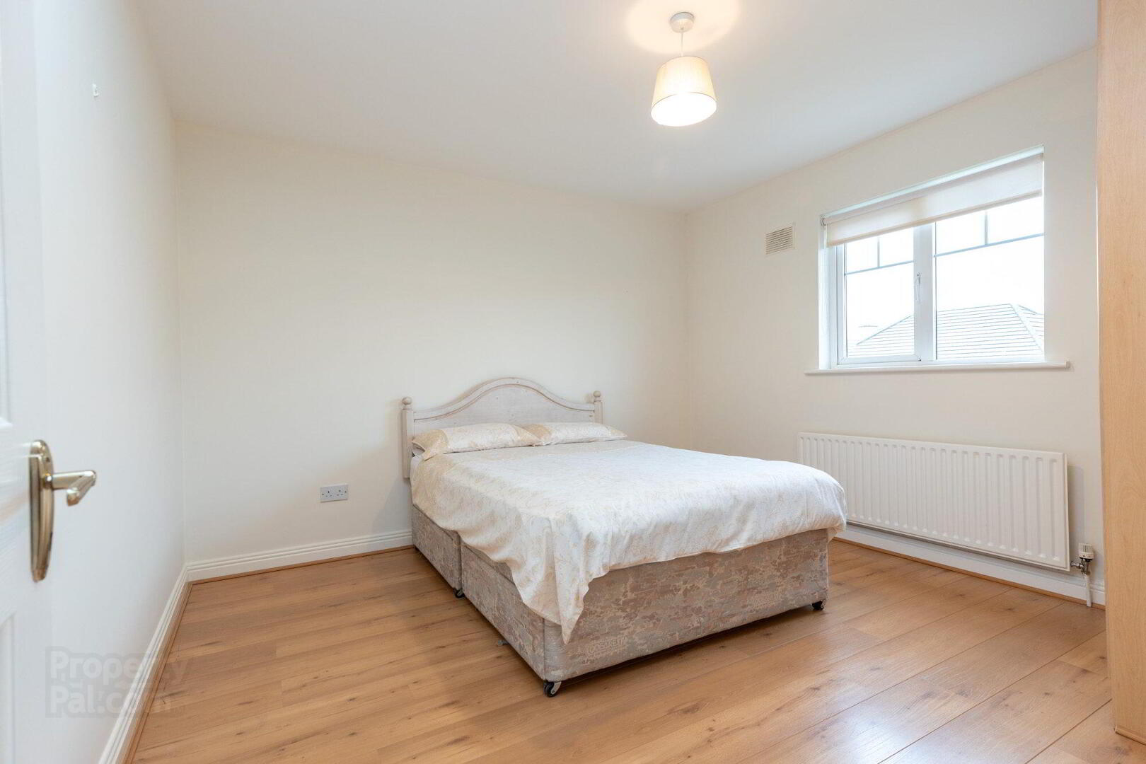 74 Feltham Hall 19 of 21