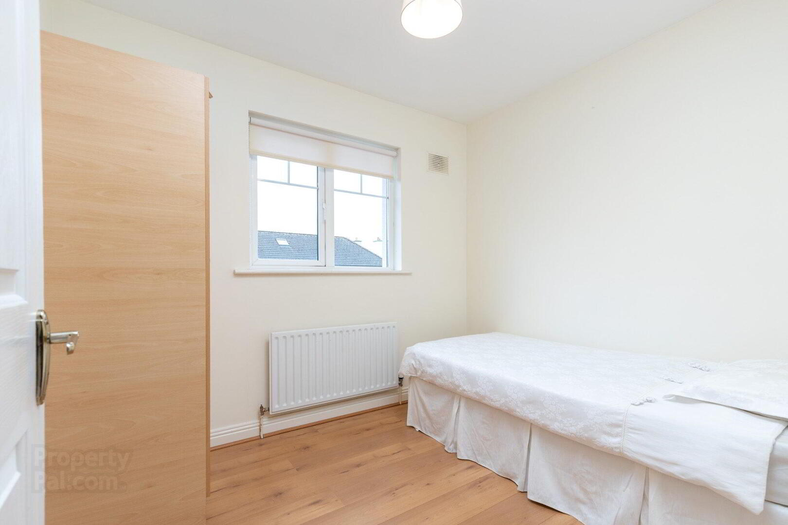 74 Feltham Hall 20 of 21