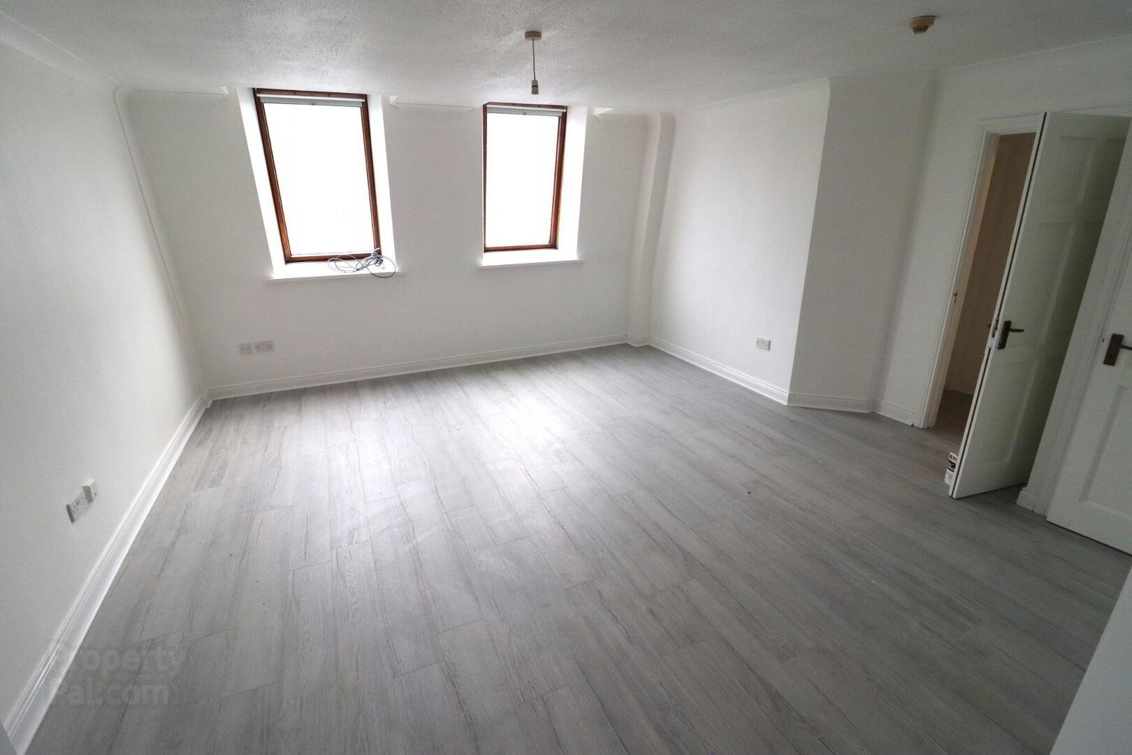 property description image