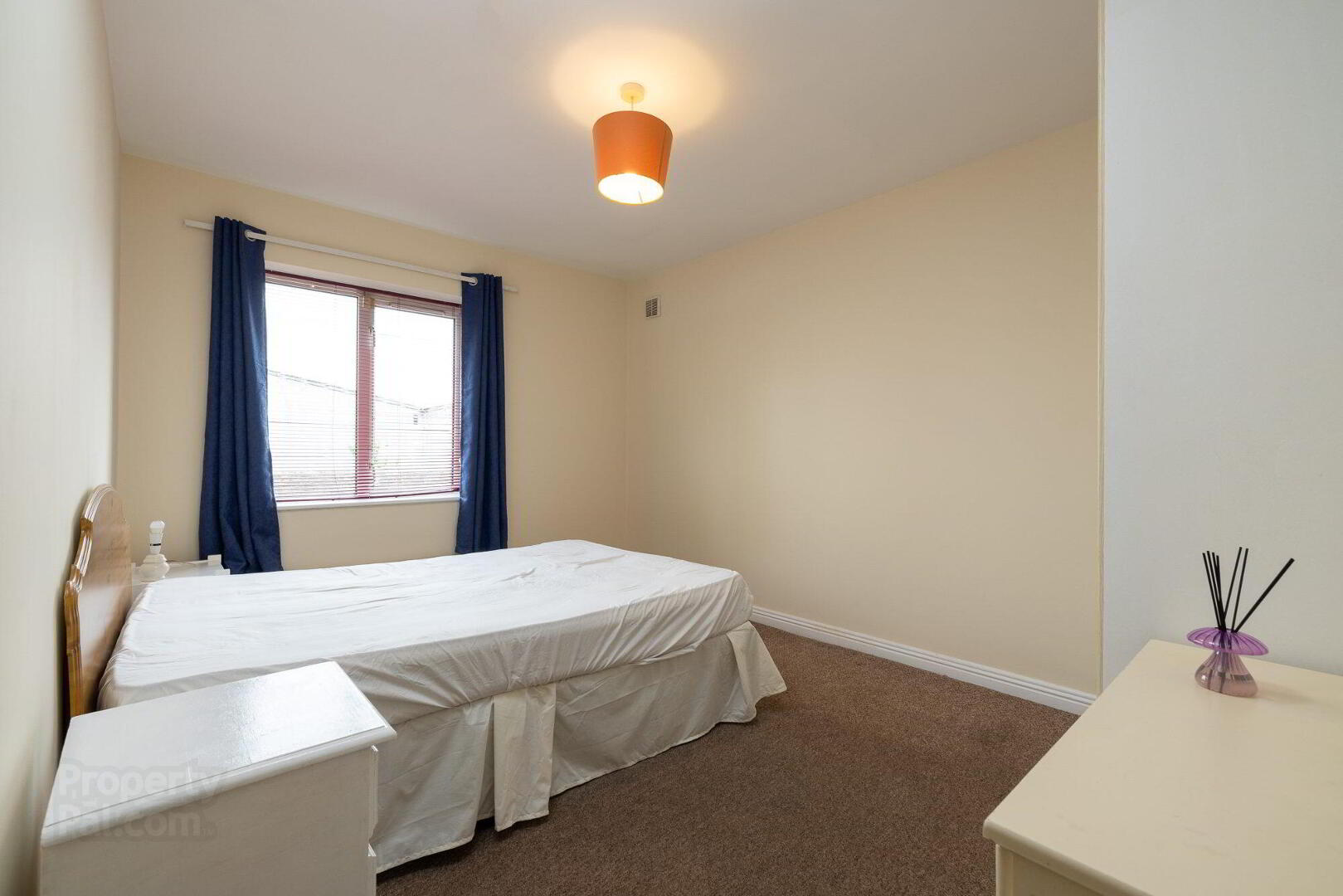 Apt 2, Millbrook 18 of 18