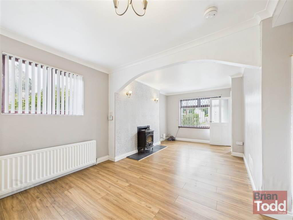 Parkmount Avenue 3 of 13