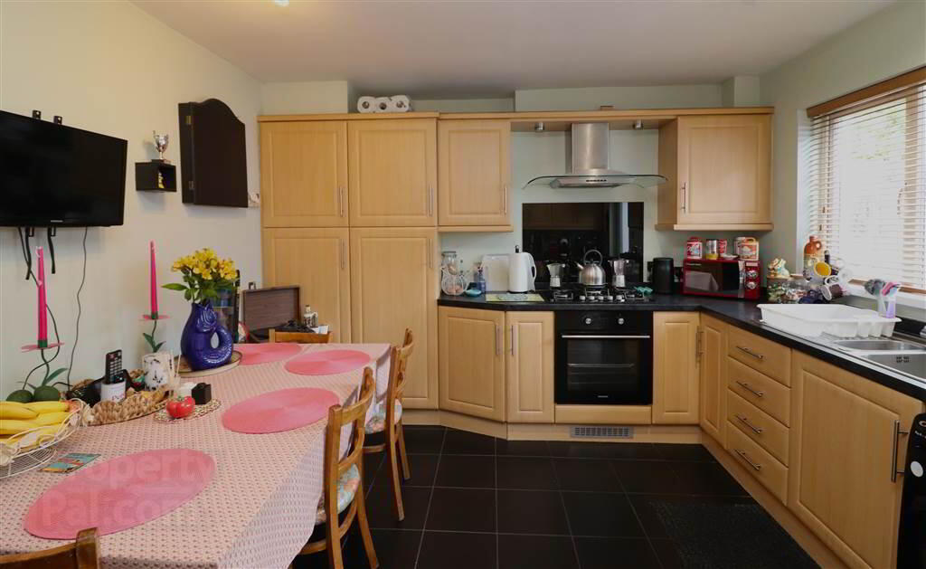 6 Delacherois Avenue 4 of 11