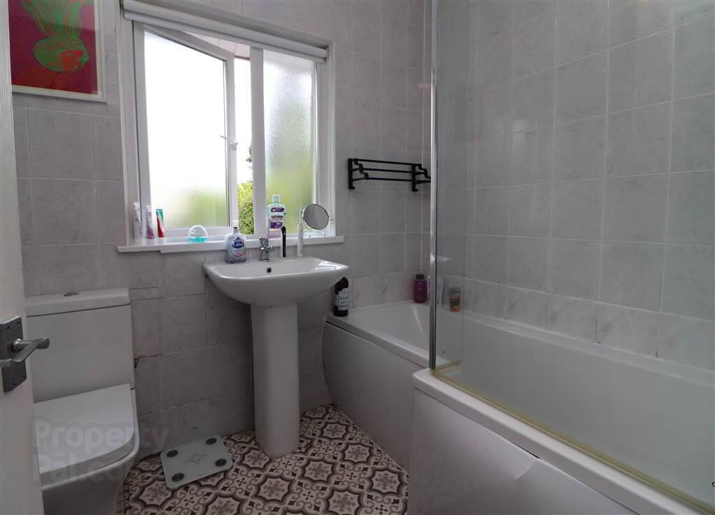 6 Delacherois Avenue 8 of 11