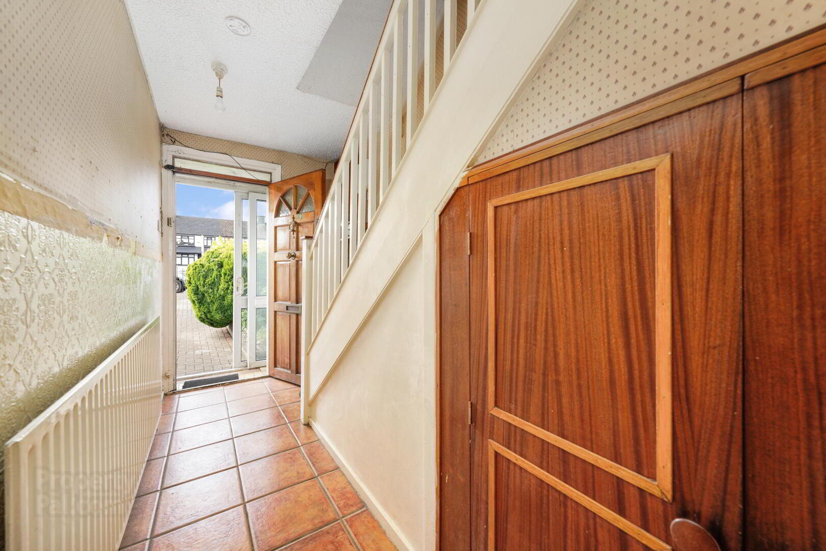 102 Blackditch Road 3 of 27