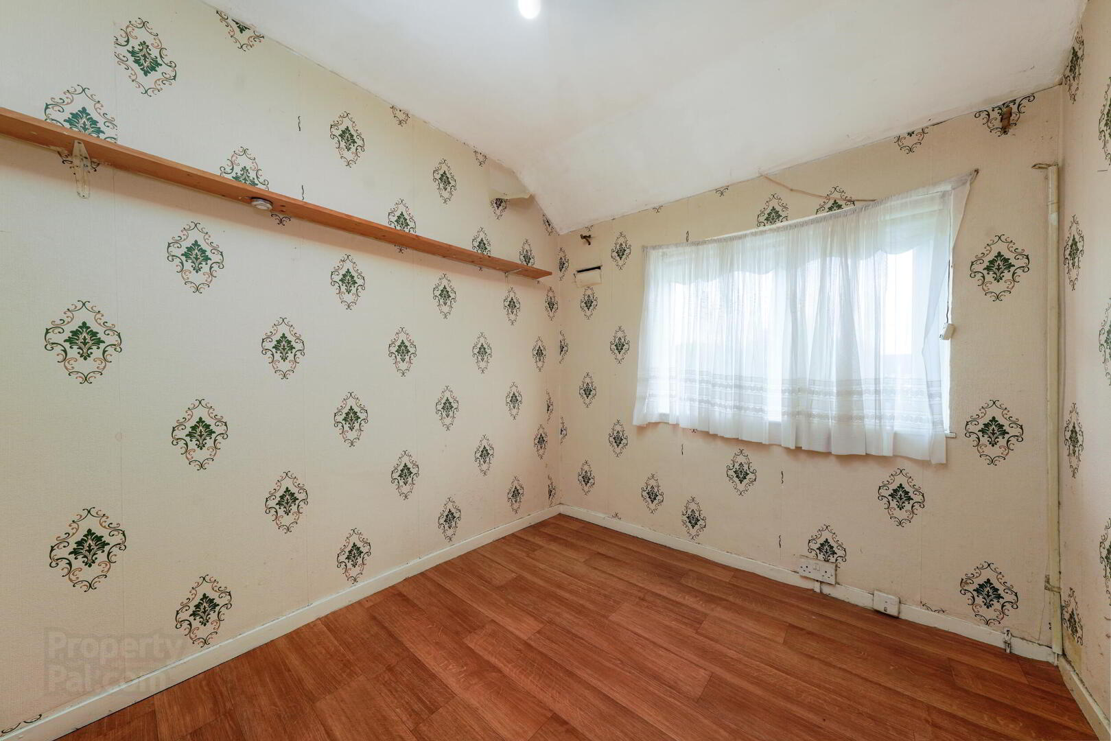 102 Blackditch Road 11 of 27