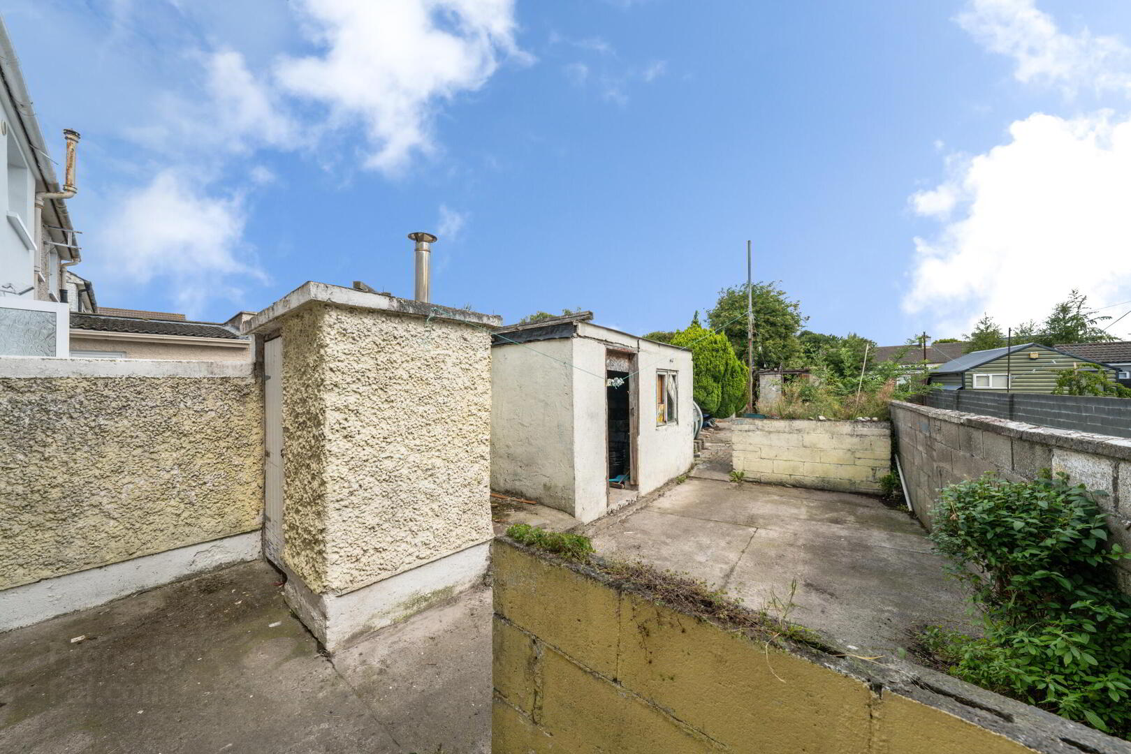 102 Blackditch Road 18 of 27