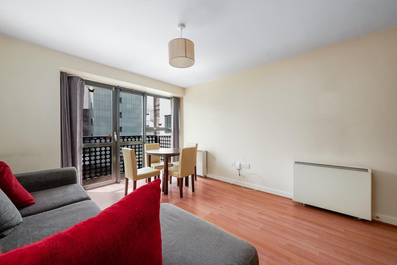 131 New Seskin Court 5 of 16