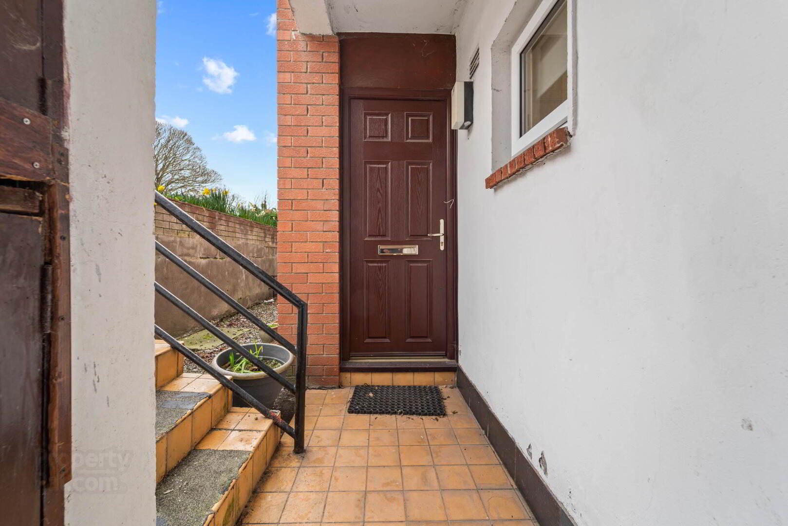 16 Northcliffe 3 of 28