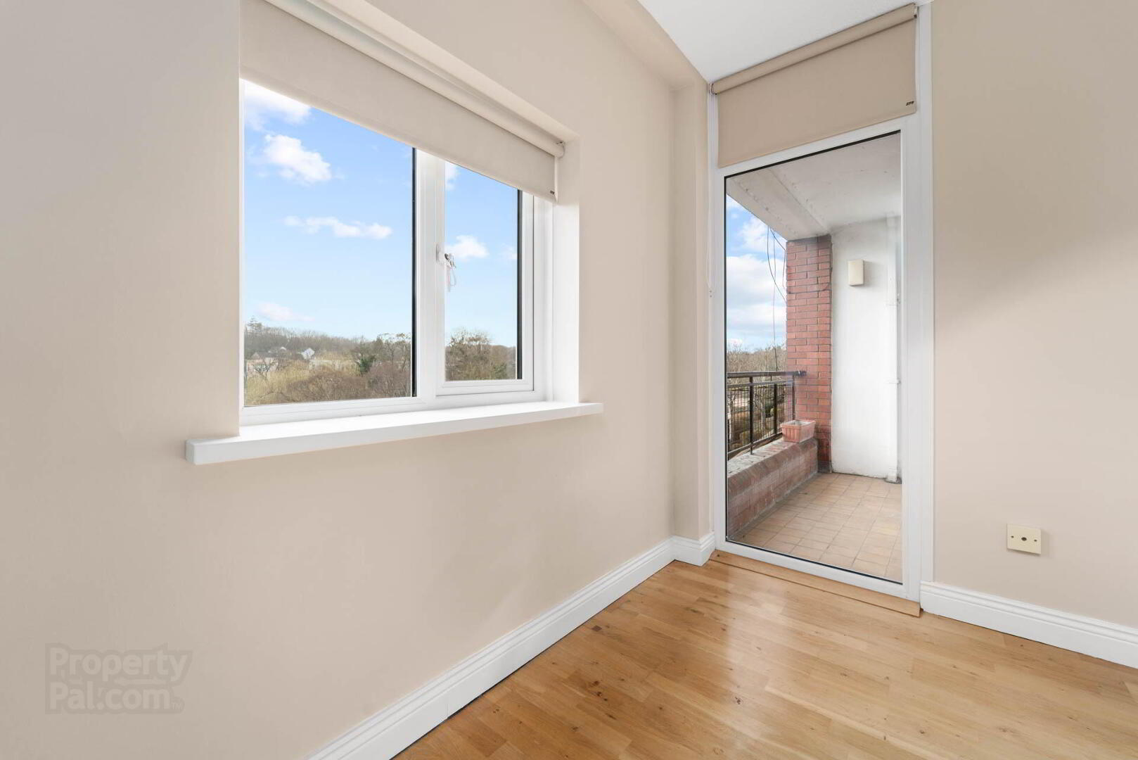16 Northcliffe 16 of 28