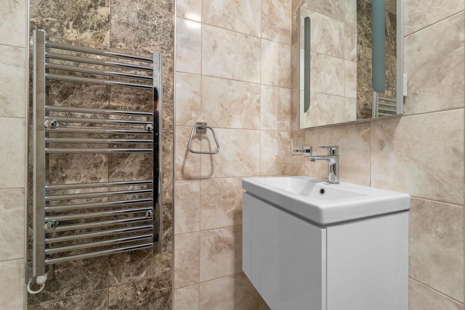 16 Northcliffe 21 of 28