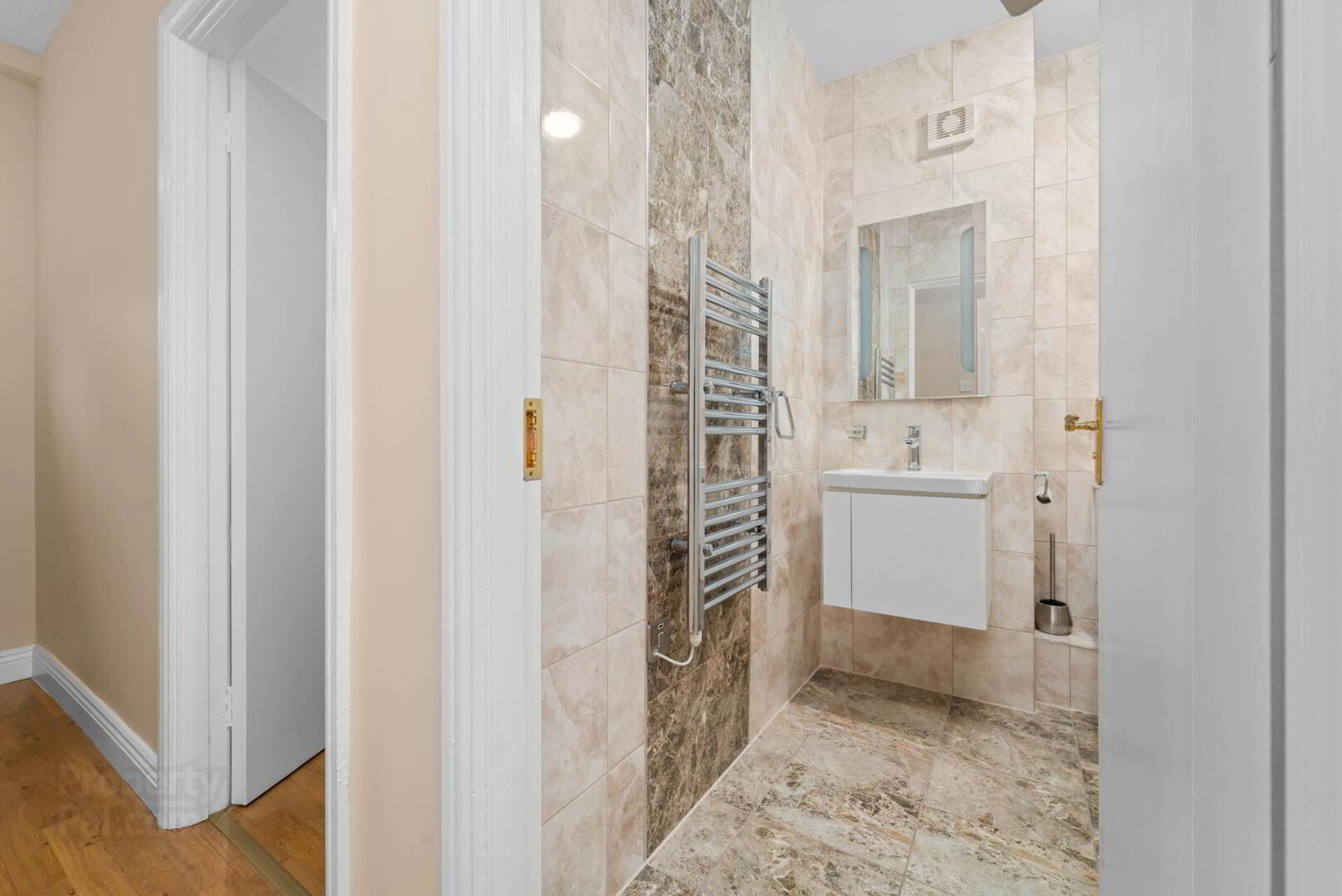 16 Northcliffe 23 of 28