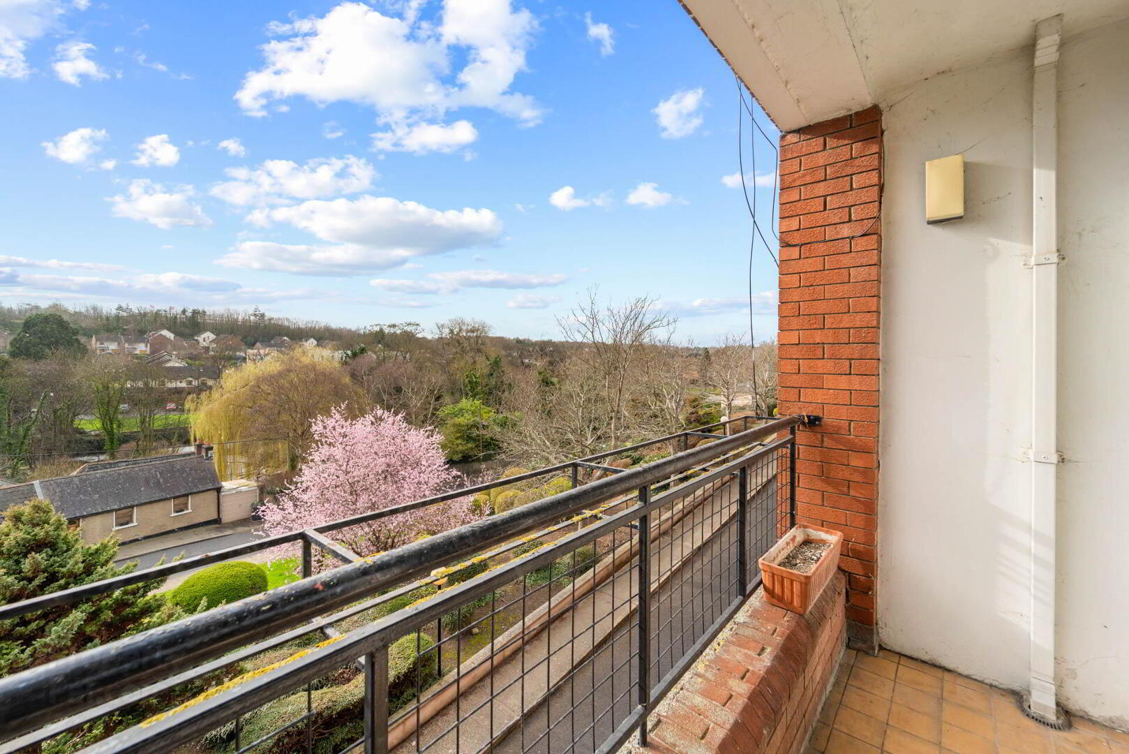 16 Northcliffe 24 of 28