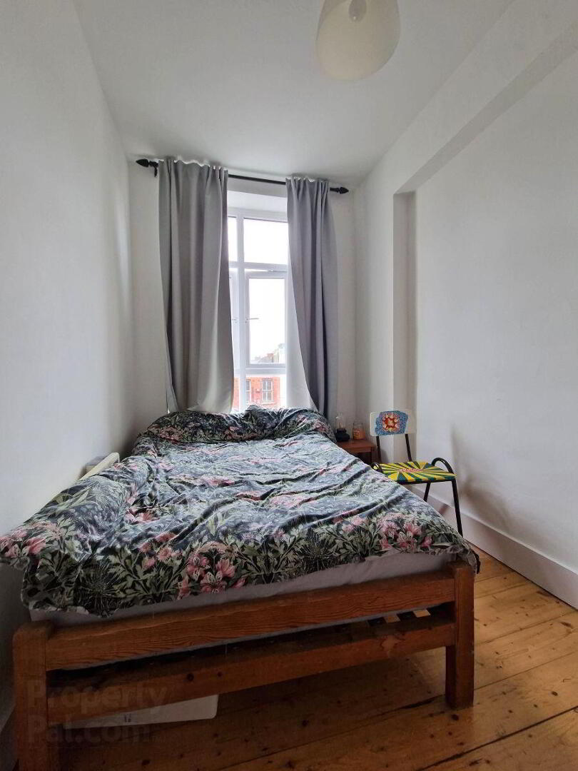 23 Richmond Street South 7 of 24